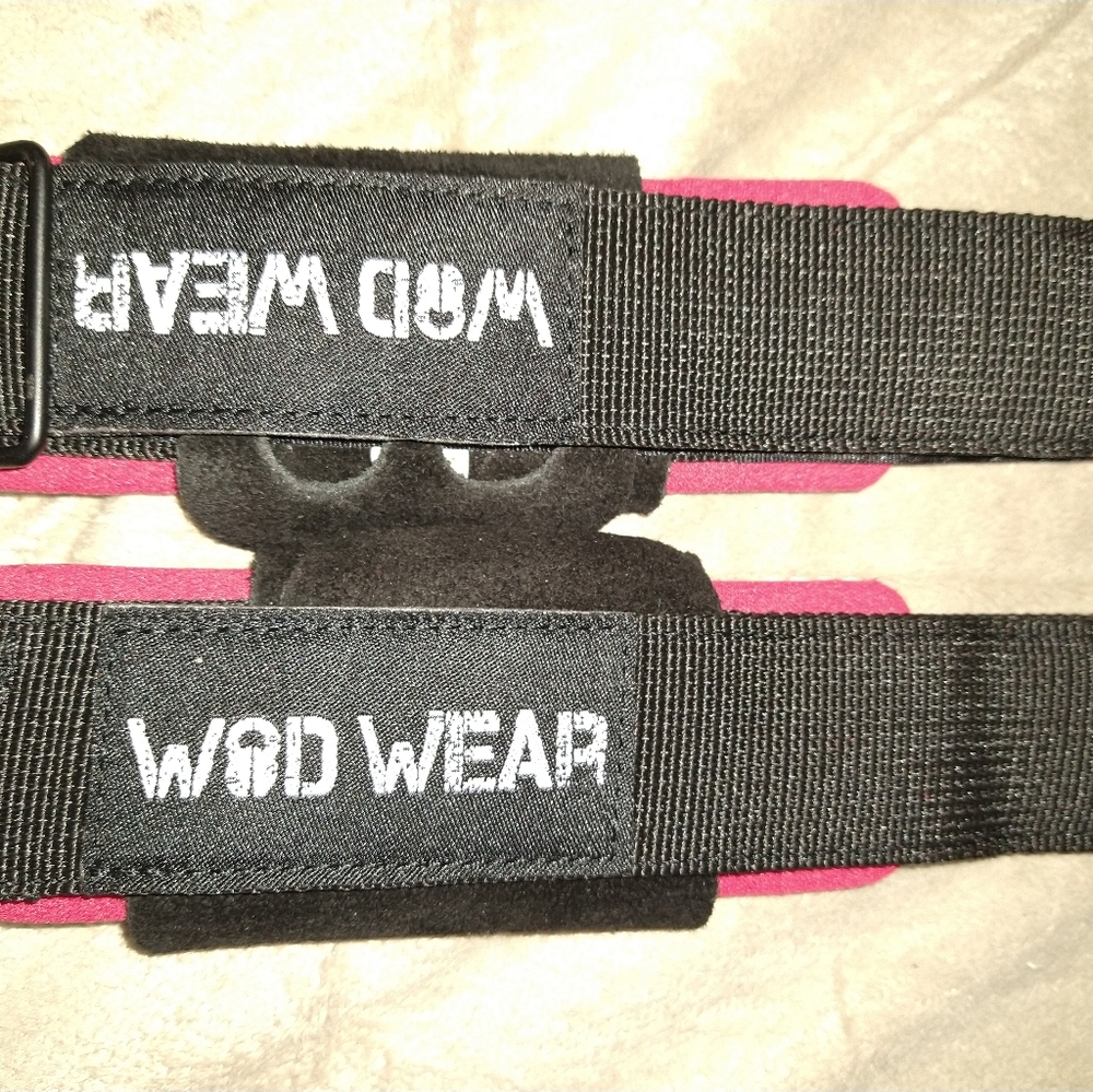 Hand grips